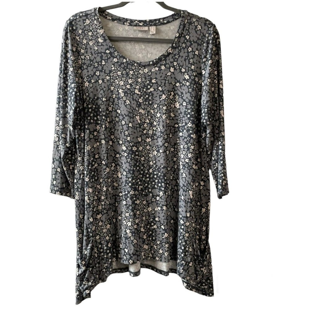 LOGO by Lori Goldstein Floral Print 2 Pockets Size L Tunic Top Women’s